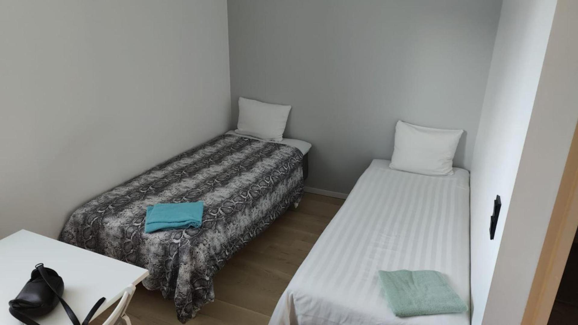 2- Bed Apartment In Соллентуна Экстерьер фото
